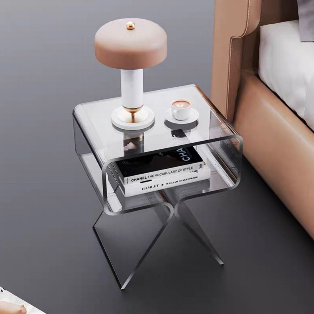 HANNAH Acrylic Side Table