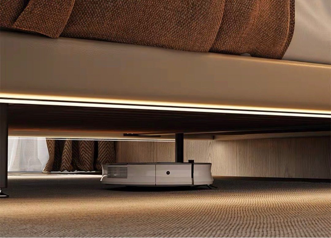 DISE Modern Leathaire Bedframe
