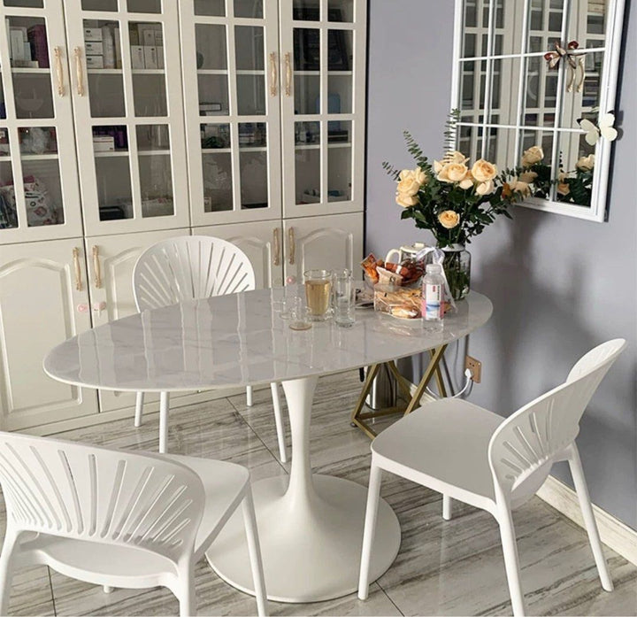 CONLEY Dining Table