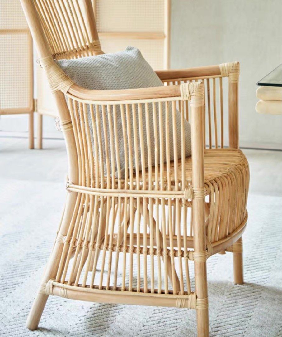 KAILANI Rustic Rattan Dining Table