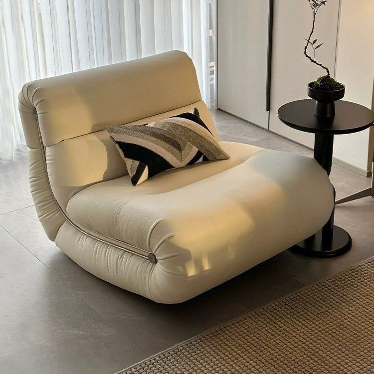 AARON Modern Lounge Chair