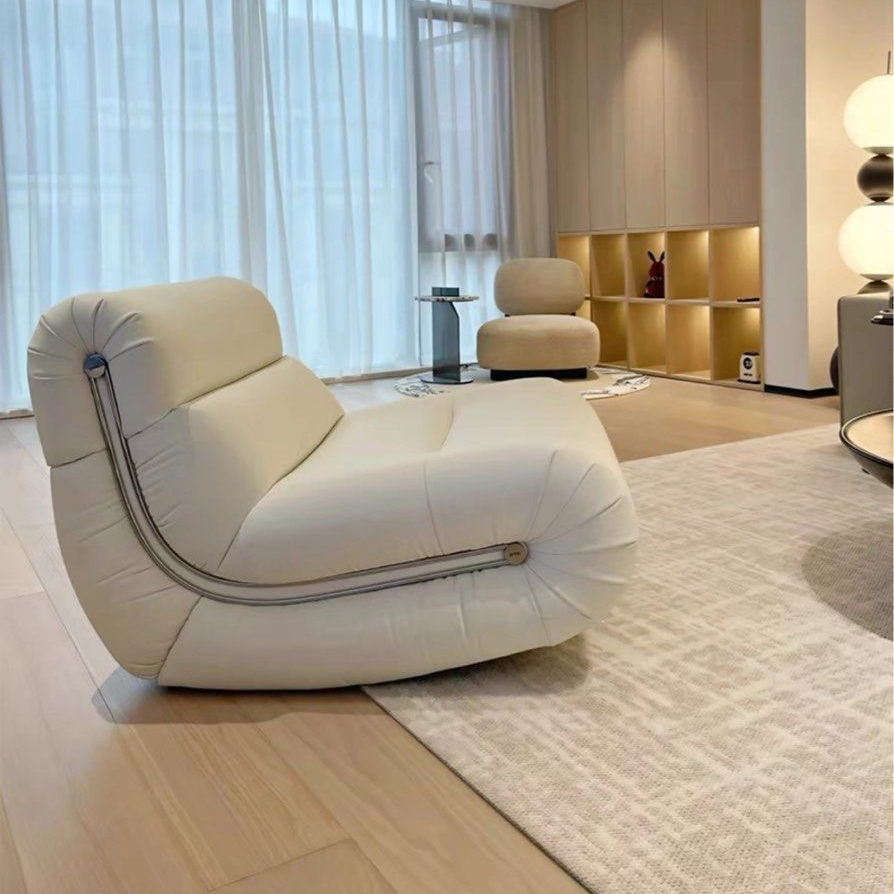 AARON Modern Lounge Chair