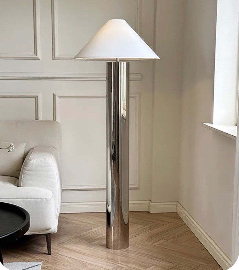 ELA Modern Table Lamp
