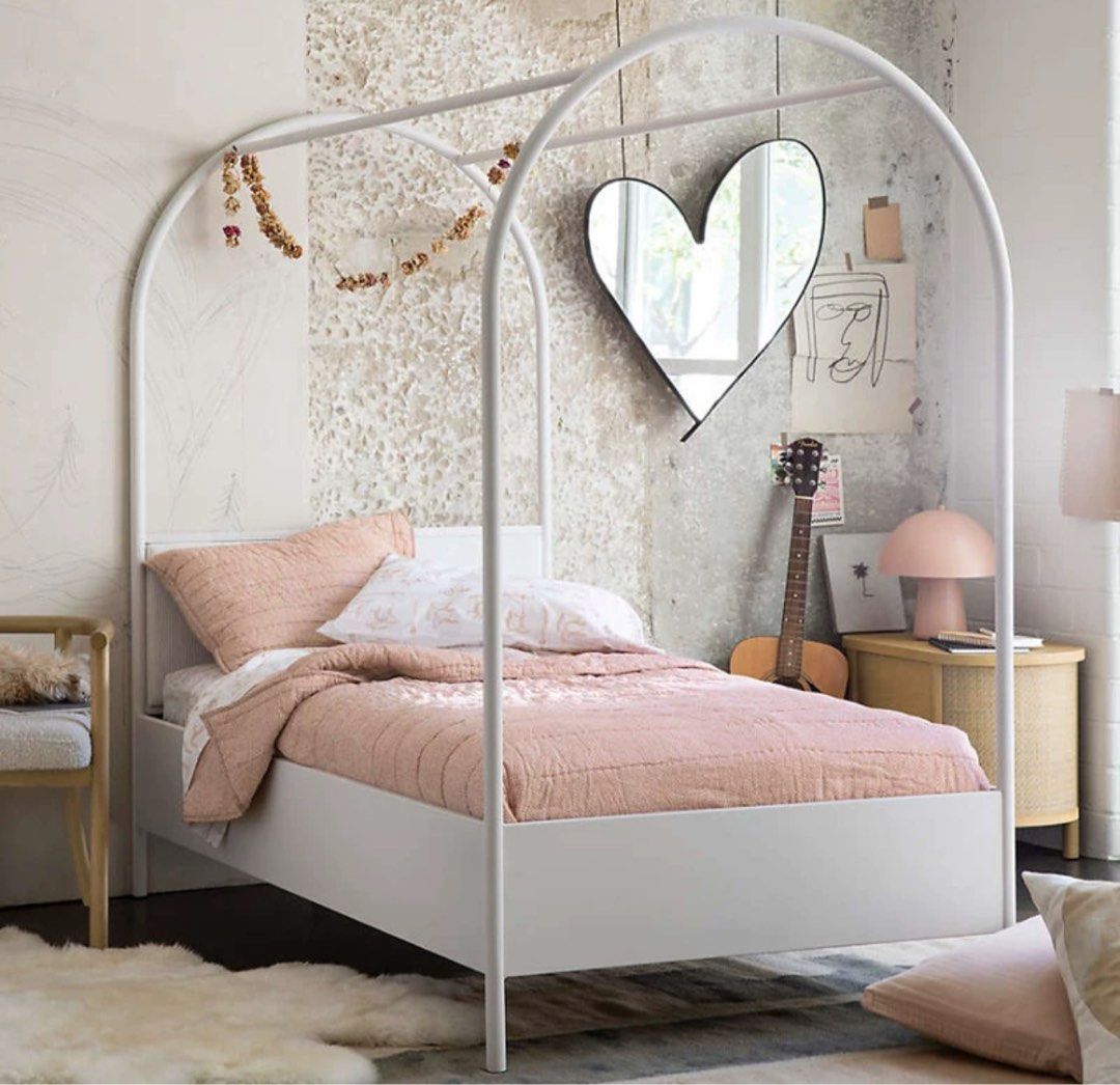 ELELA Modern Canopy Bedframe