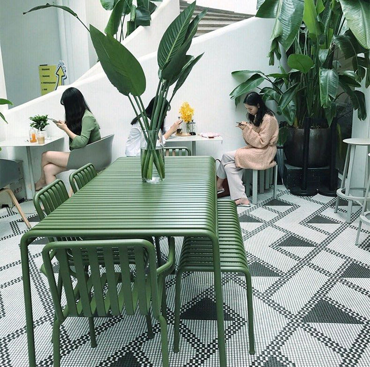 DAREN Modern Outdoor Table & Chairs