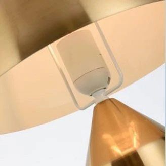EZA Table Lamp
