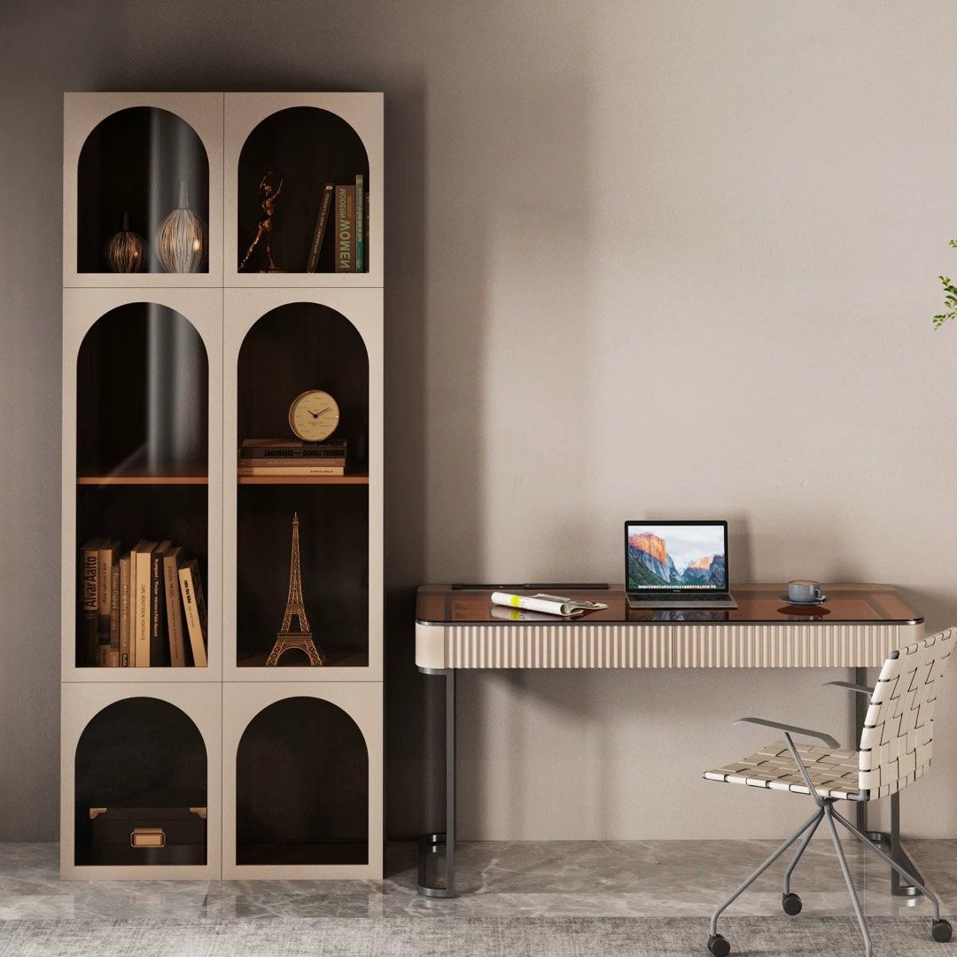FARO Modern Display Cabinet