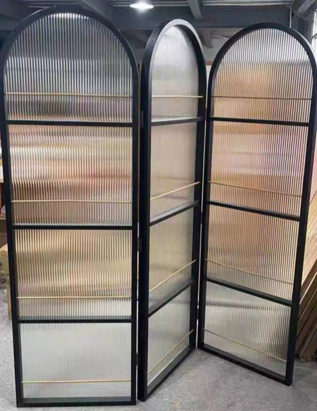 FARRES Modern Display Partition