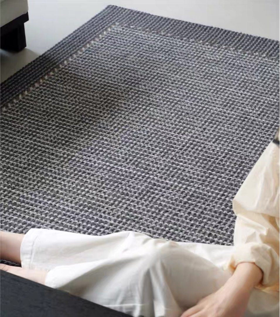 ABBOTT Modern Wool Rug