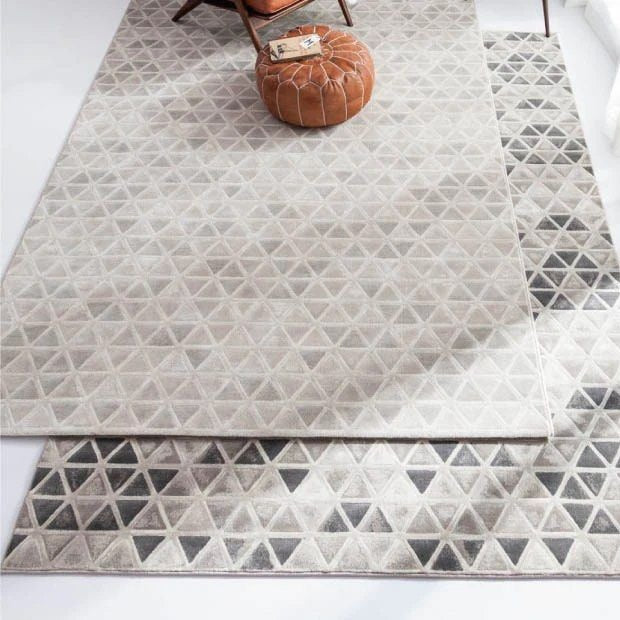BESTA Rug (dark)
