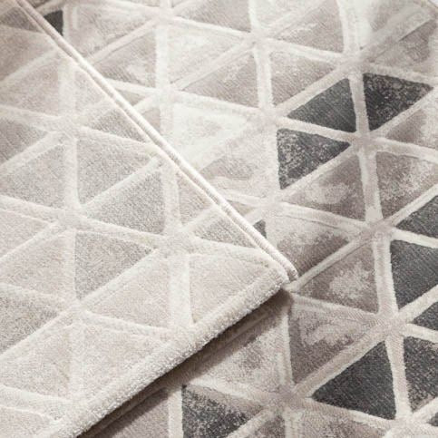BESTA Rug (dark)