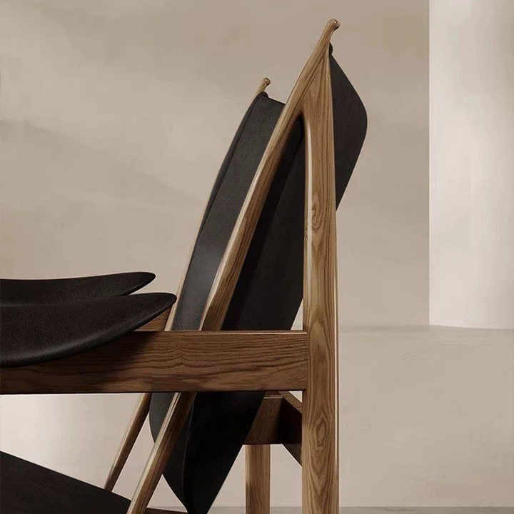 LUTHOR Modern Leather Lounge Chair