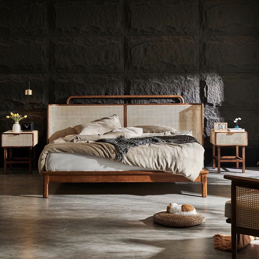 GARFEN Vintage Rattan Bedframe