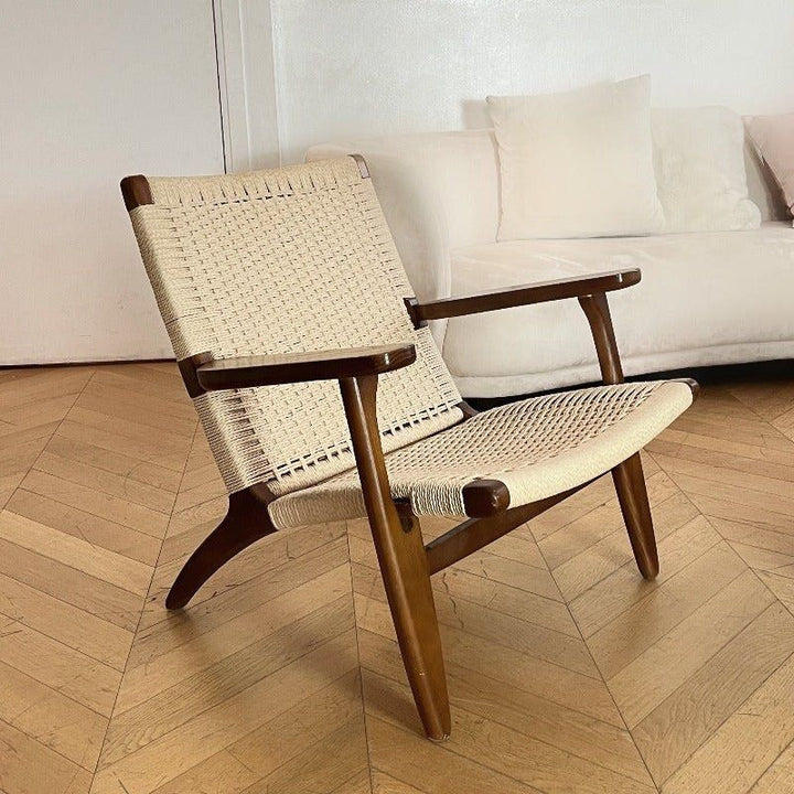 LIVIA Armchair