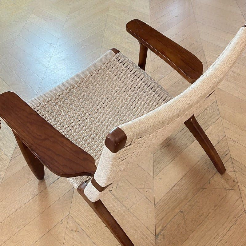 LIVIA Armchair