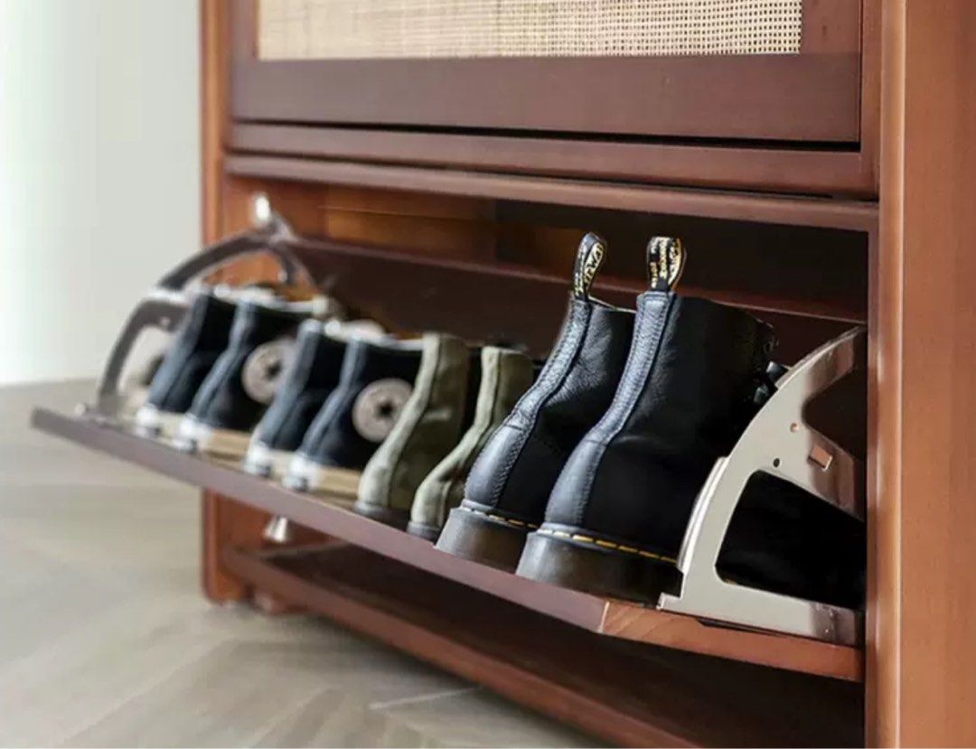 GENEVE Modern Extendable Shoe Cabinet