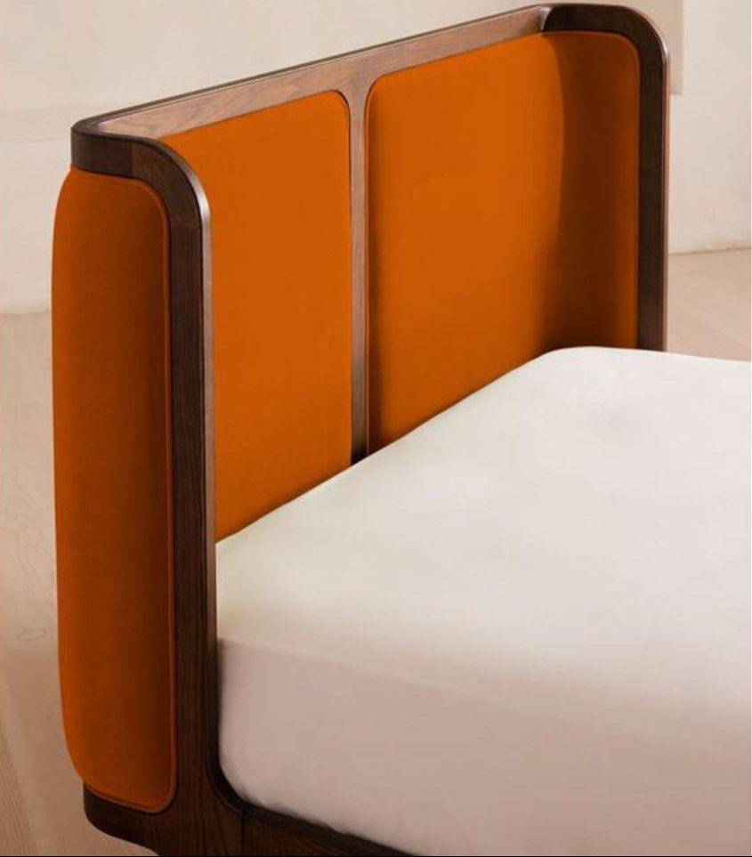 GERAD Mid-Century Bedframe