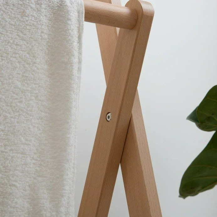 VIND Storage Coat Rack