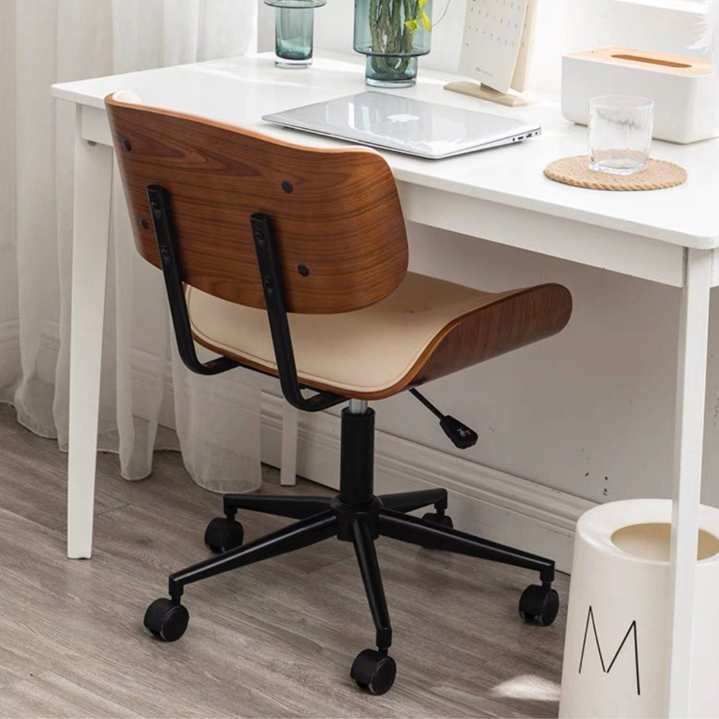GIOR Leather Ergonomic Chair