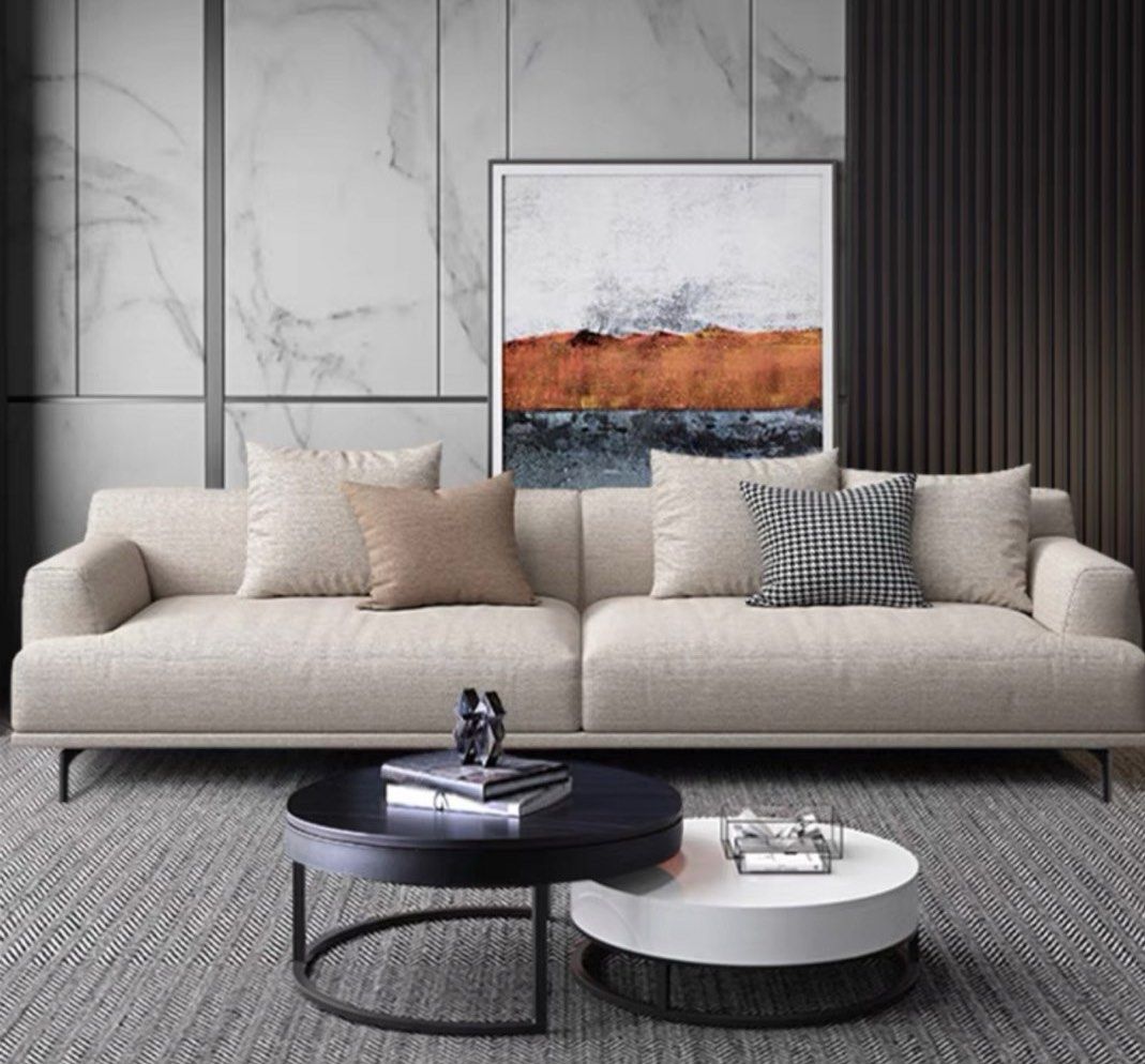 REVERIS Modern Fabric Sofa