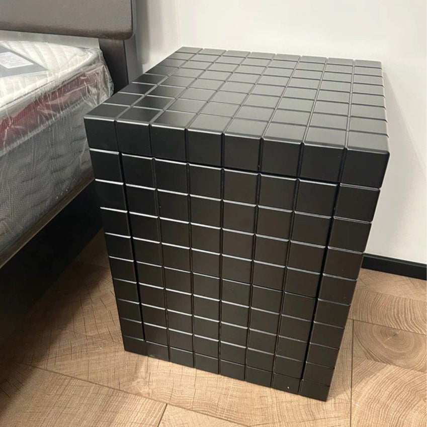 PHAM Minimalistic Side Table