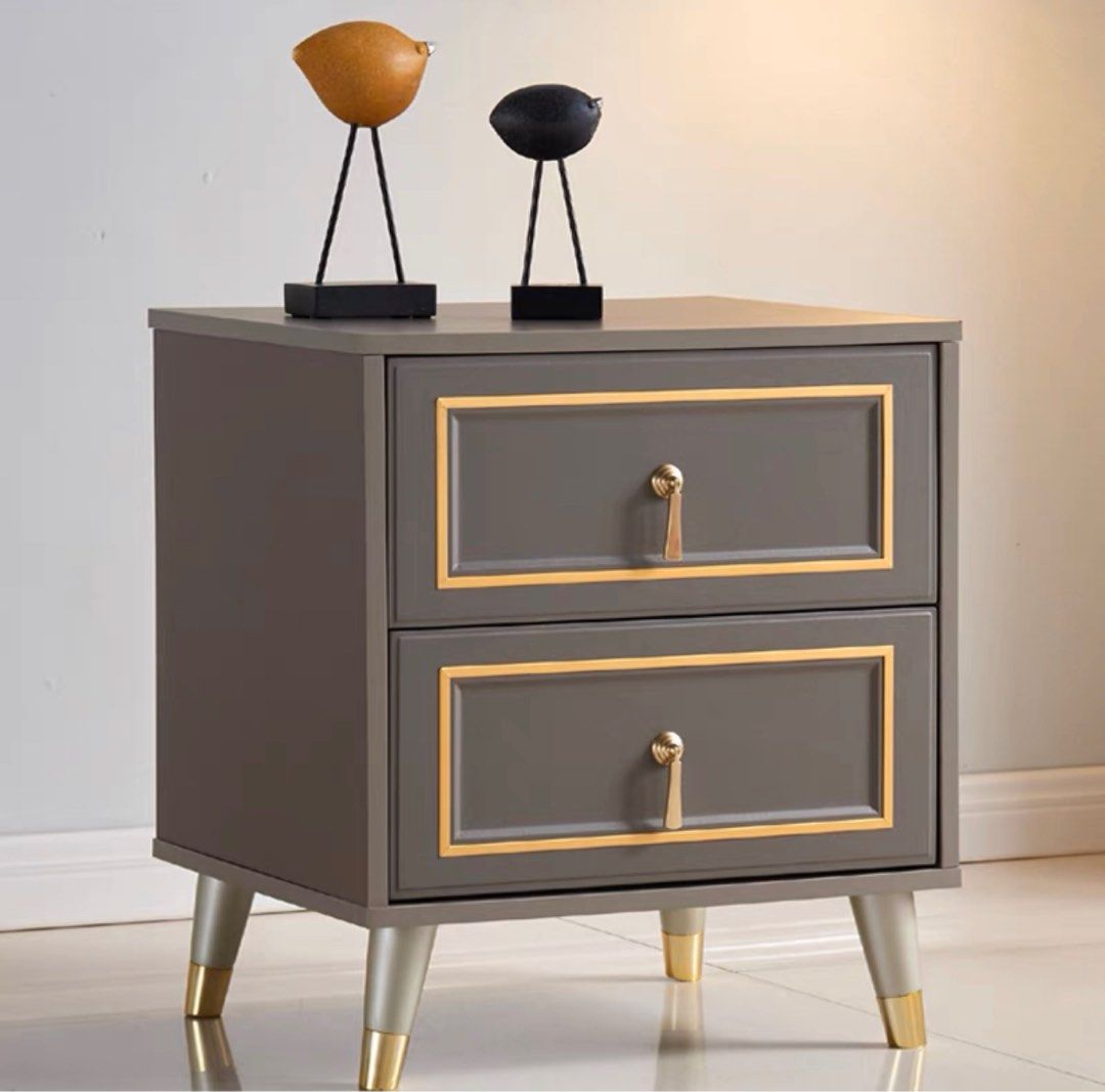 HOSEIKI Modern Bedside Table