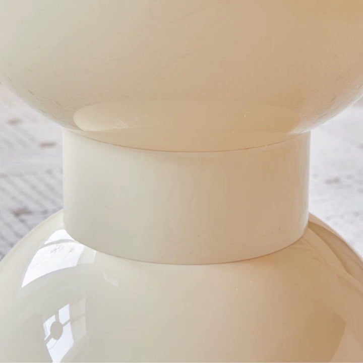 GEGE Eclectic Plastic Stool