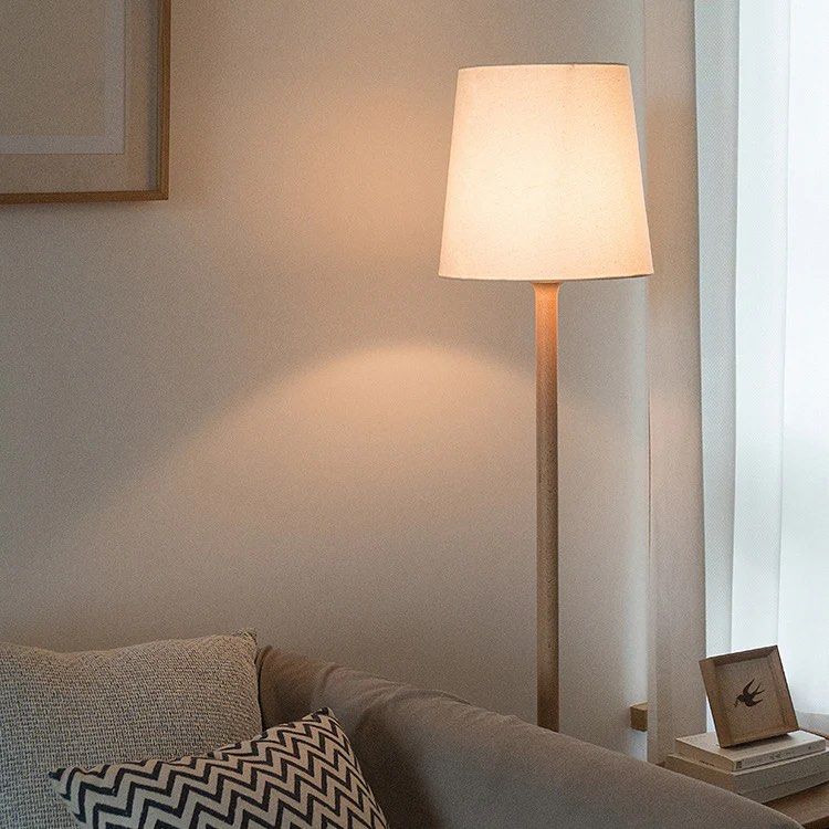 HUE Wooden Floor Lamp