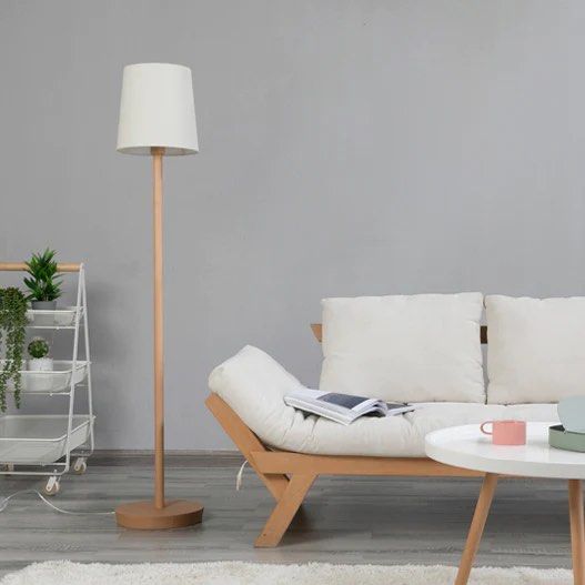 HUE Wooden Floor Lamp