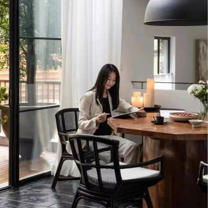 NEISTA Indoor/Outdoor Rattan Chair