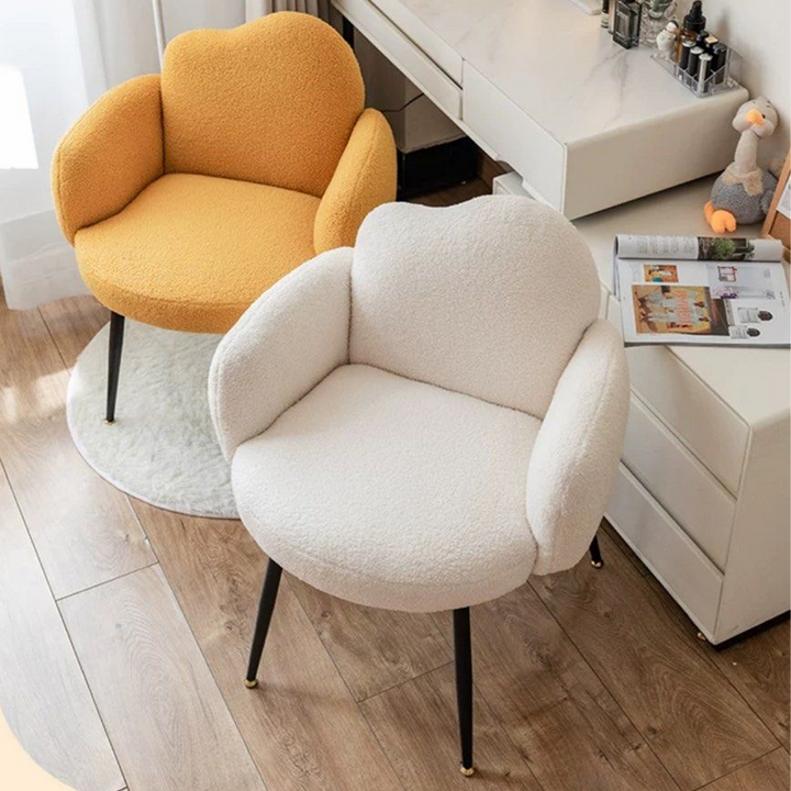 ISLEY Modern Boucle Chair