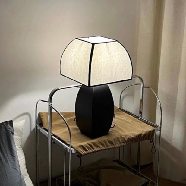 JAMPTON Table Lamp