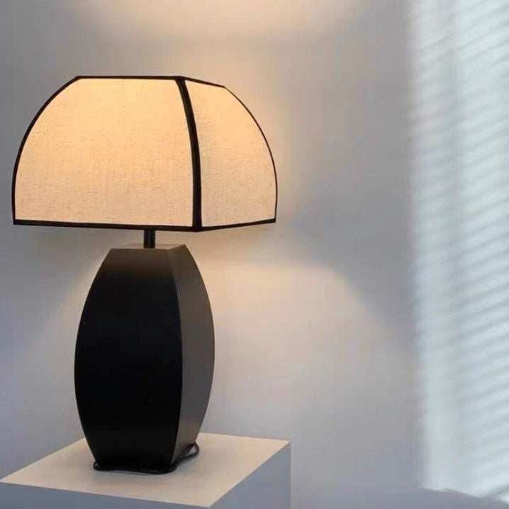JAMPTON Table Lamp