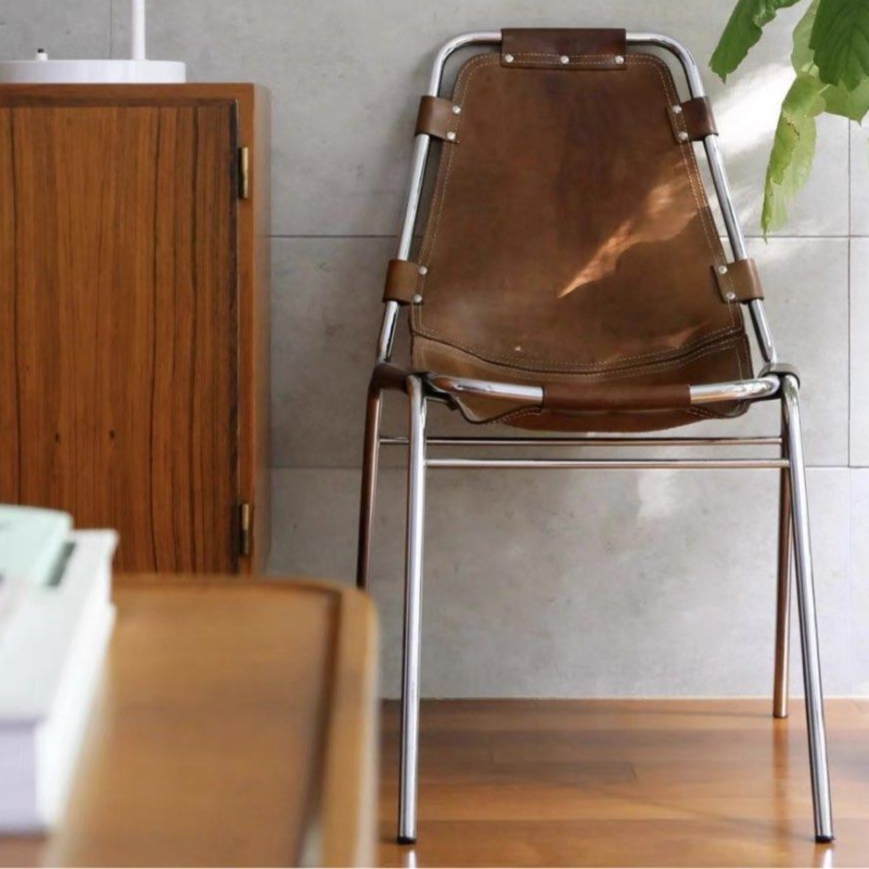 NYSSA Modern Leather Chair