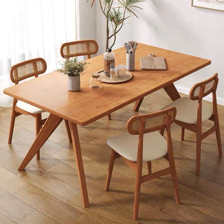 HOLLIA Modern Solid Wood Dining Table