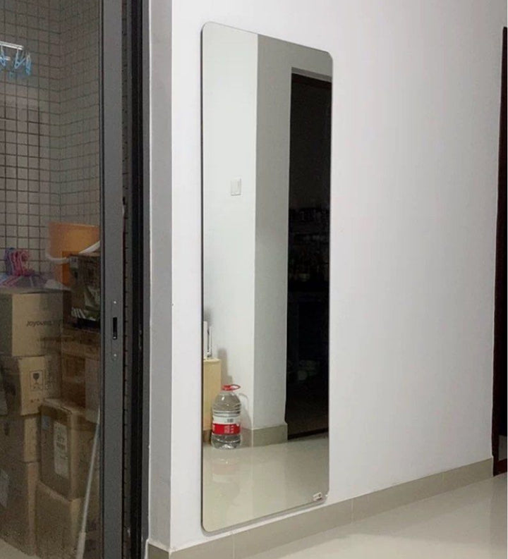 JEN Minimalistic Wall Mirror