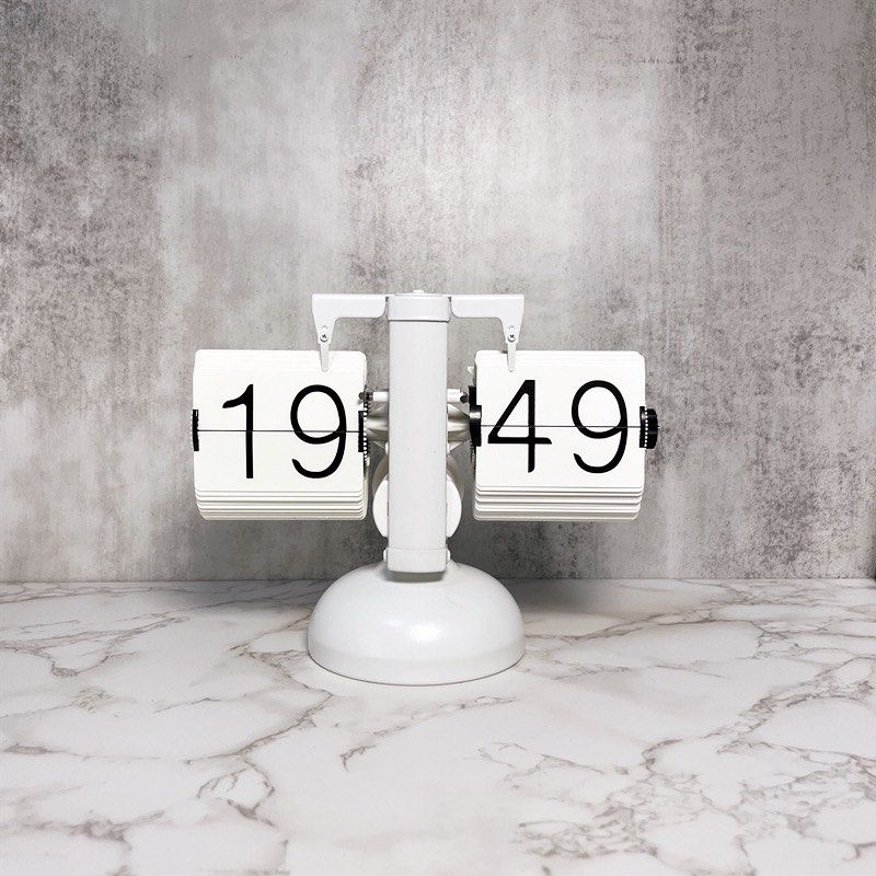 JHUDE Modern Automated Clock