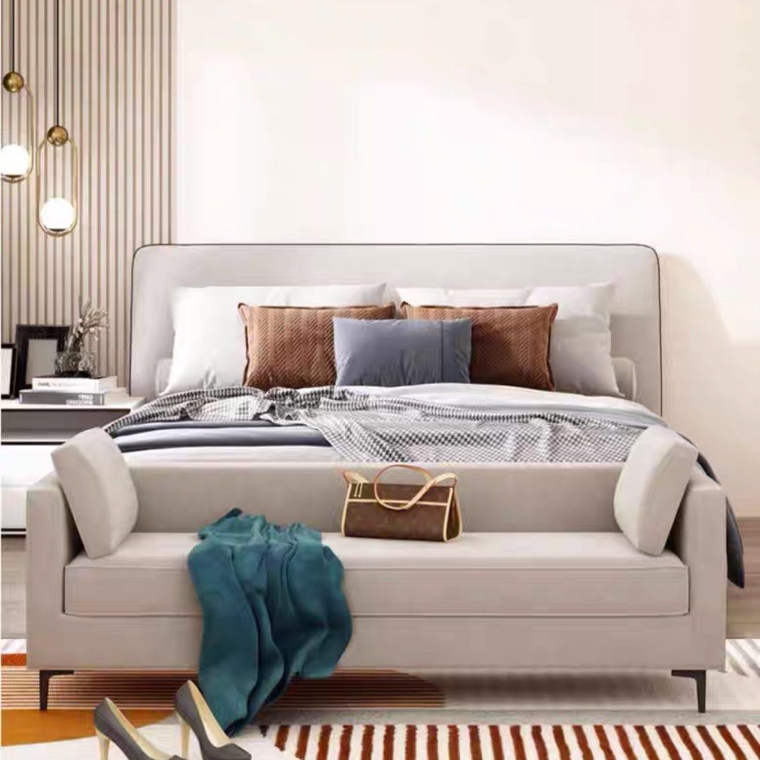 KEATON Modern Velvet Bench