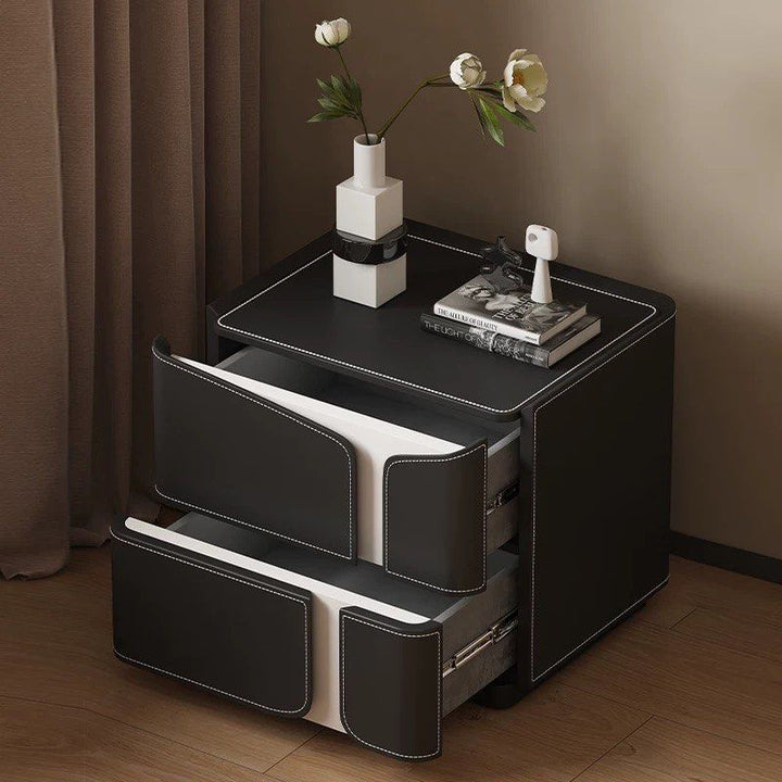 THOR Modern Saddle Leather Bedside Table