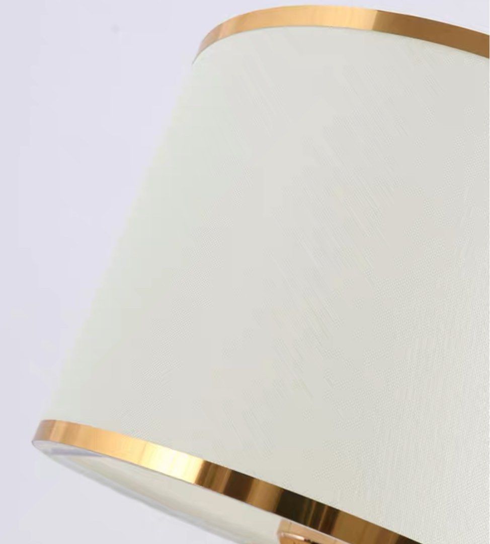 KELNY Modern Luxury Table Lamp