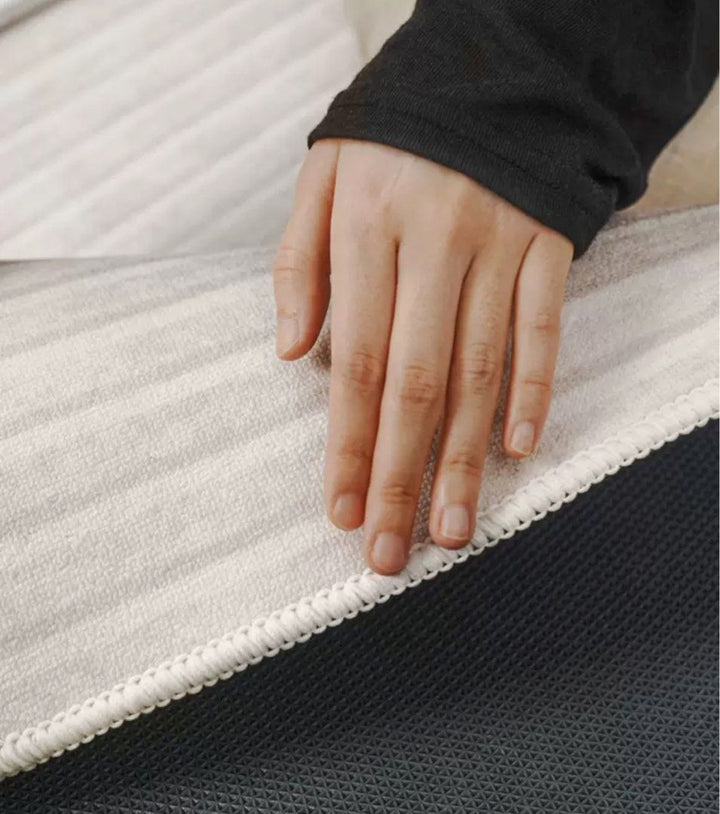 PETER Modern Beige Carpet