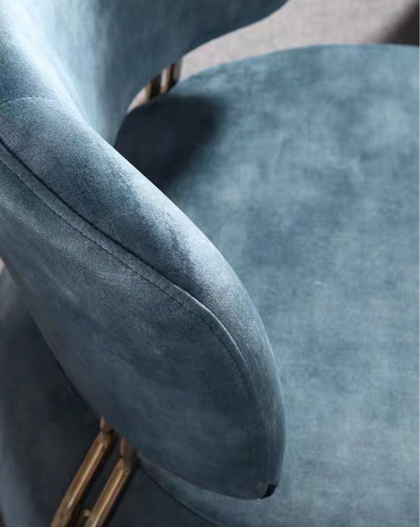 LOGAN Modern Velvet Leisure Chair
