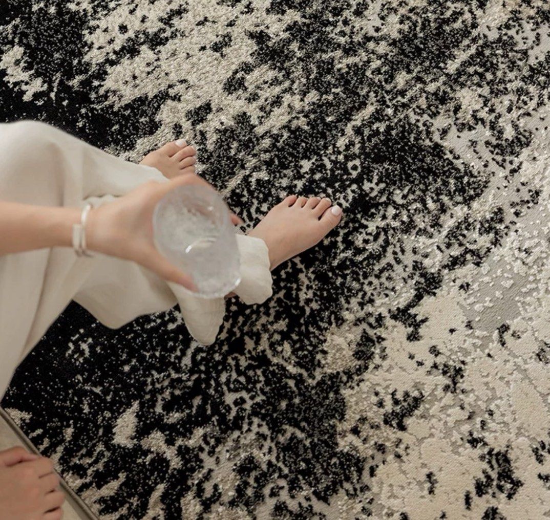 LUPIN Modern Abstract Rug