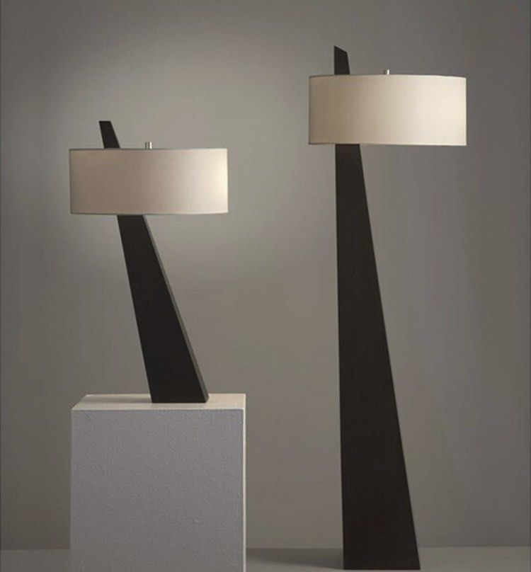 LARX Modern Floor Lamp