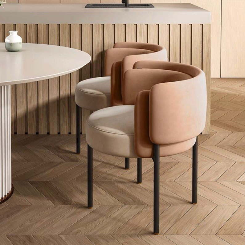REEVES Luxurious Dining Chair
