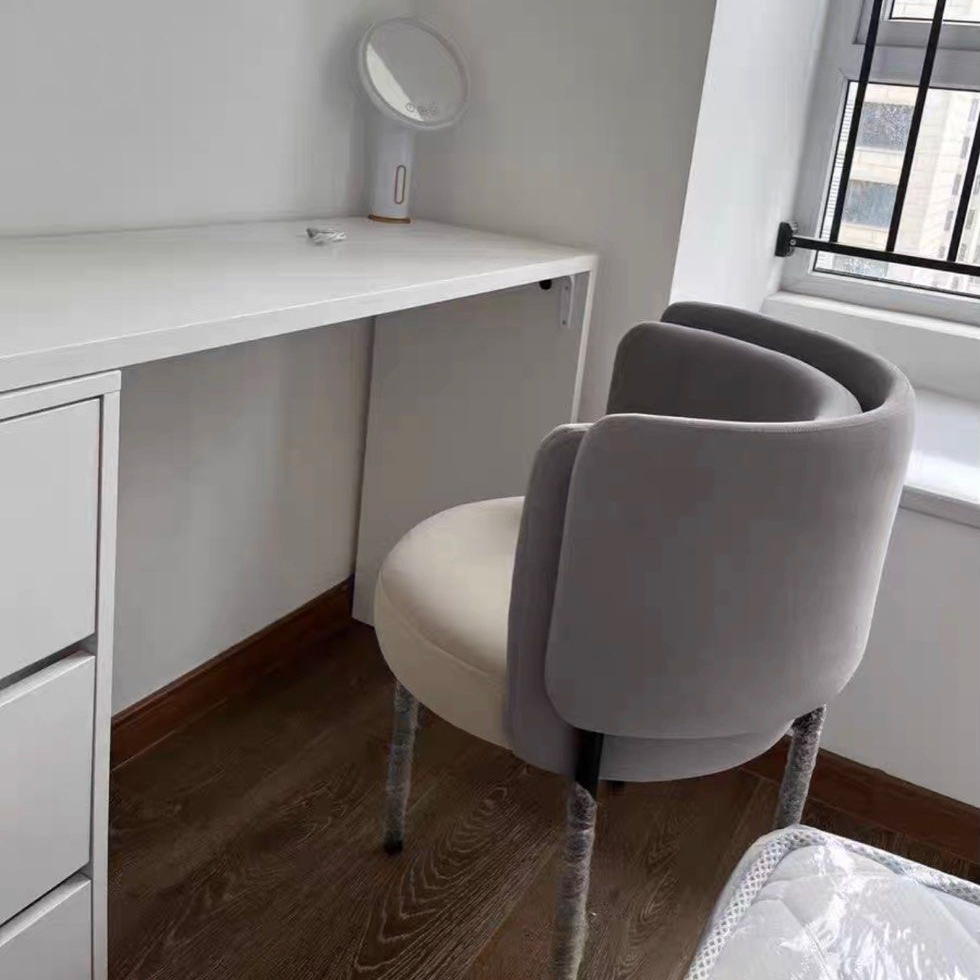REEVES Luxurious Dining Chair