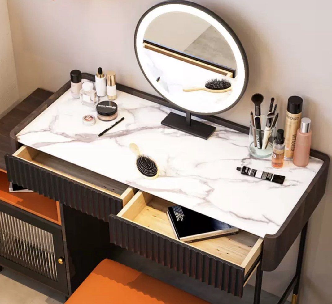LERMES Modern Vanity Table