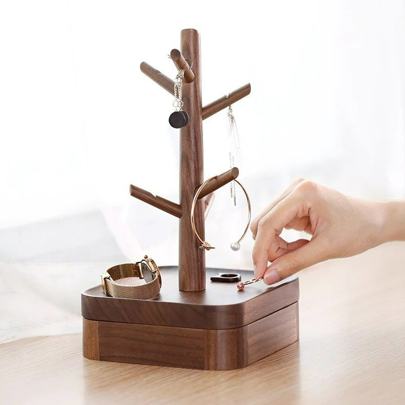 NORA Jewellery Rack