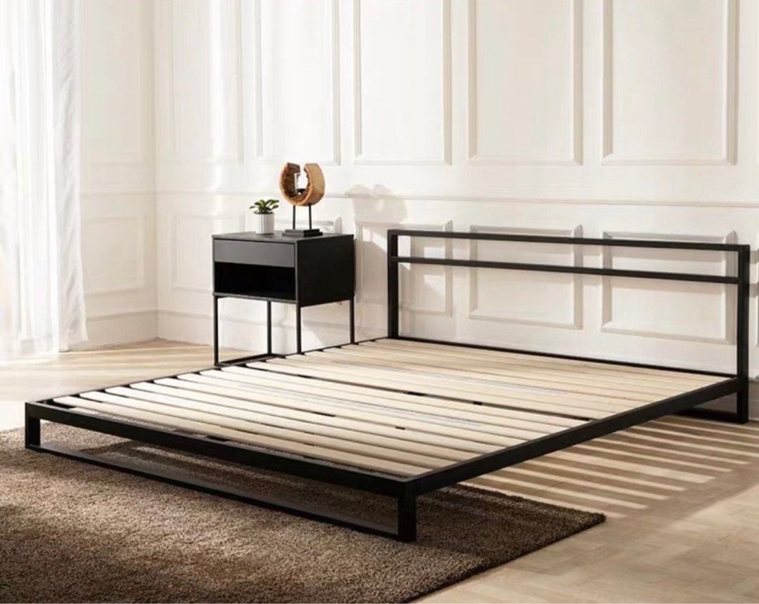 LESO Minimalistic Metal Bedframe