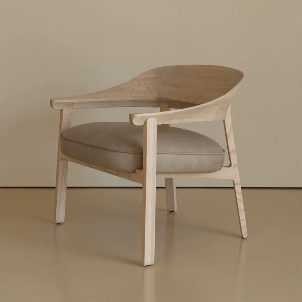 YUNA Japandi Solid Wood Lounge Chair